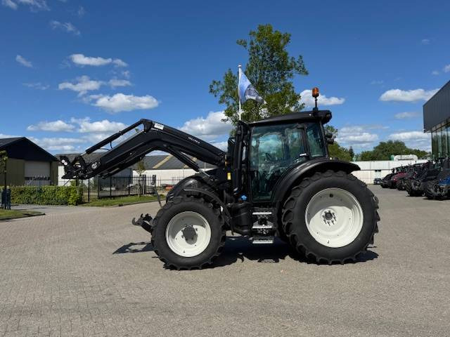 Valtra G125 Ecopower Active, 115 uur!! FH+PTO+Voorlader - Traktor: obrázek 5 Valtra G125 Ecopower Active, 115 uur!! FH+PTO+Voorlader - Traktor: obrázek 5