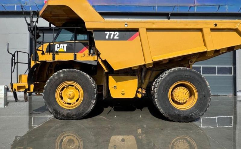 Caterpillar 772 - Pevný dempr: obrázek 1 Caterpillar 772 - Pevný dempr: obrázek 1