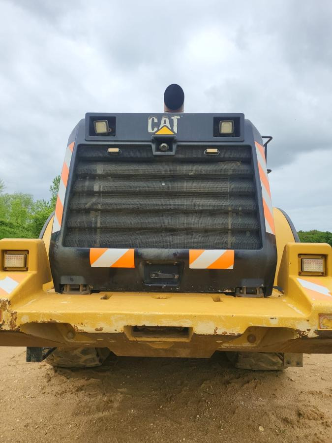 Kolový nakladač Caterpillar 972K: obrázek 6