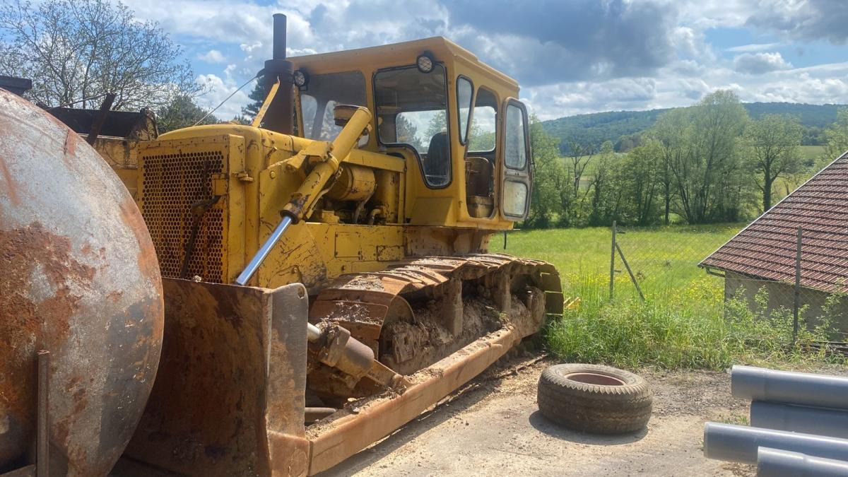 Caterpillar D6C - Buldozer: obrázek 4 Caterpillar D6C - Buldozer: obrázek 4