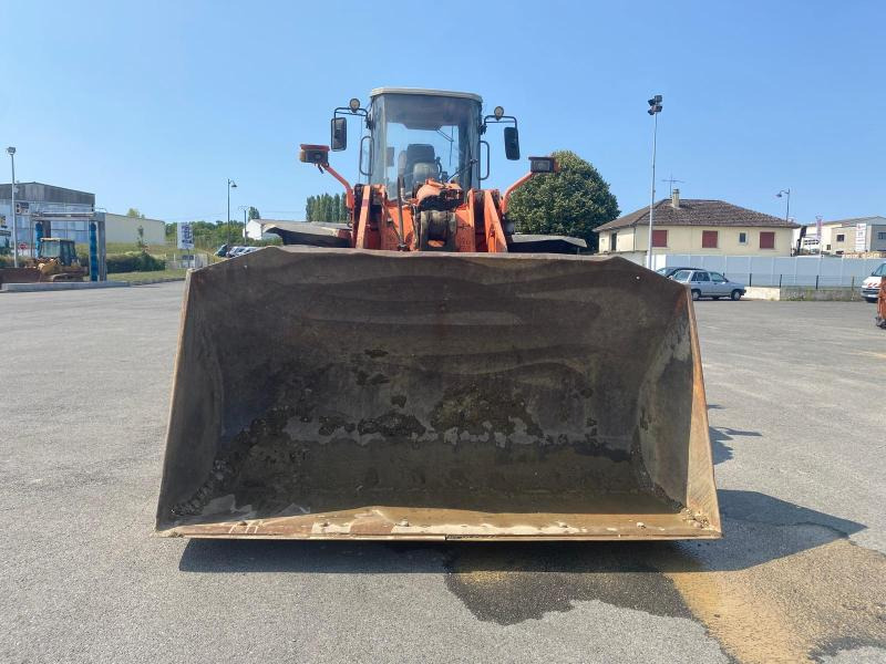 Hitachi LX290 - Kolový nakladač: obrázek 2 Hitachi LX290 - Kolový nakladač: obrázek 2