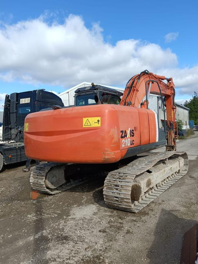 Hitachi ZX210LC-3 - Pásové rýpadlo: obrázek 5 Hitachi ZX210LC-3 - Pásové rýpadlo: obrázek 5