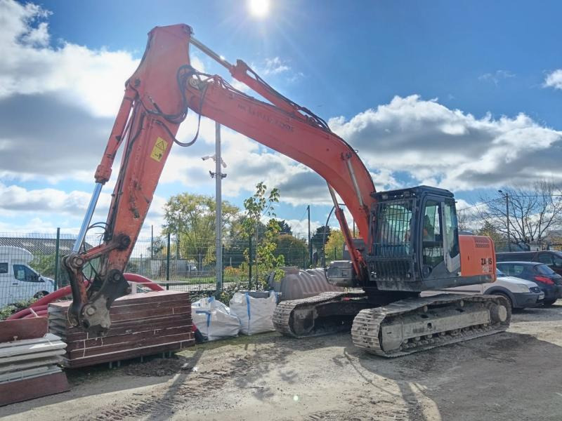 Hitachi ZX210LC-3 - Pásové rýpadlo: obrázek 2 Hitachi ZX210LC-3 - Pásové rýpadlo: obrázek 2