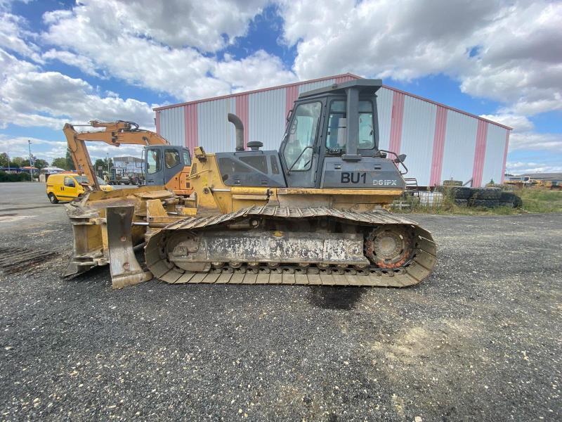 Komatsu D61PX - Buldozer: obrázek 2 Komatsu D61PX - Buldozer: obrázek 2