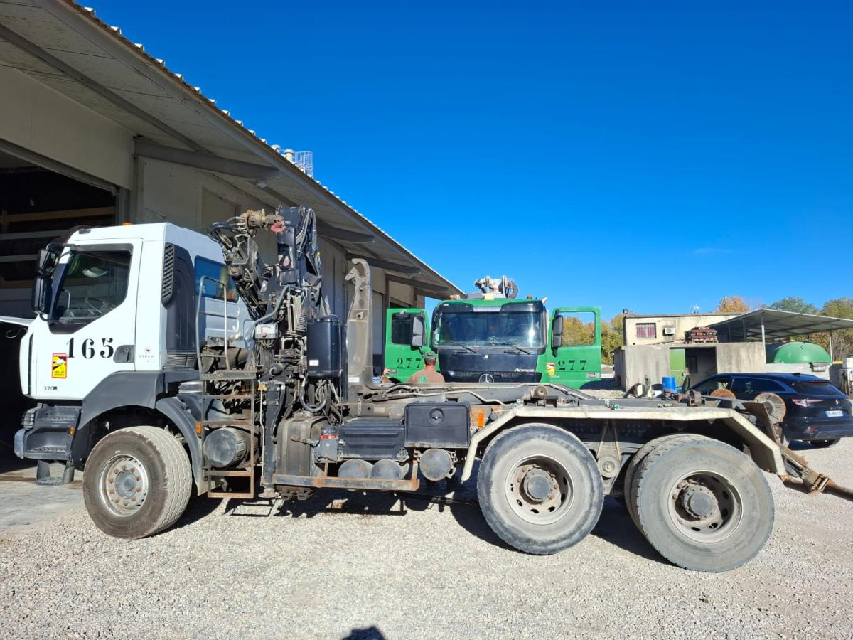 Renault 370 DXI - Hákový nosič kontejnerů, Auto s hydraulickou rukou: obrázek 4 Renault 370 DXI - Hákový nosič kontejnerů, Auto s hydraulickou rukou: obrázek 4