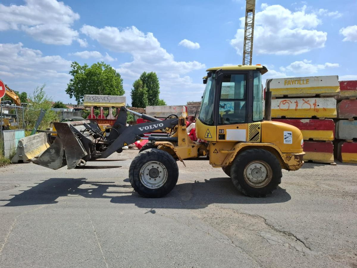 Volvo L 30 - Kolový nakladač: obrázek 3 Volvo L 30 - Kolový nakladač: obrázek 3