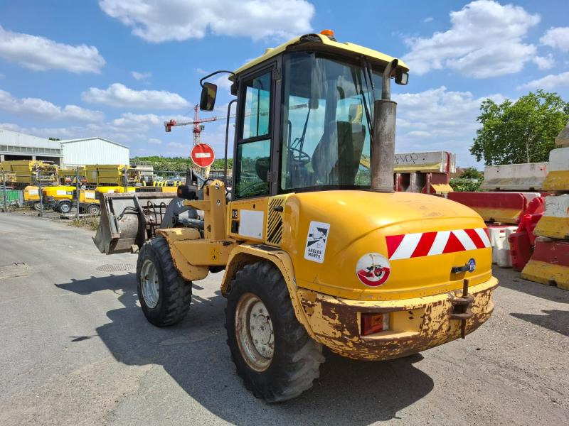 Volvo L 30 - Kolový nakladač: obrázek 5 Volvo L 30 - Kolový nakladač: obrázek 5