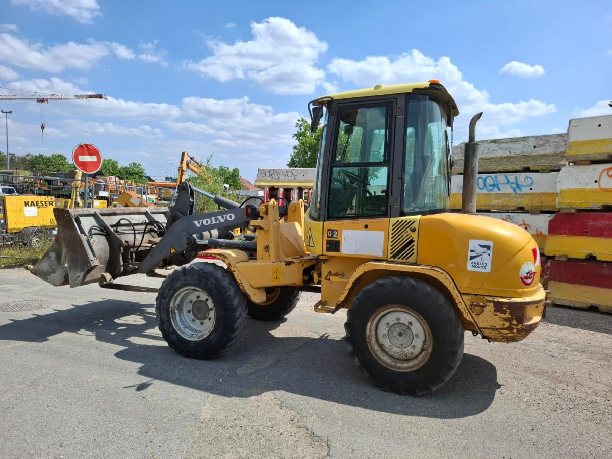 Volvo L 30 - Kolový nakladač: obrázek 4 Volvo L 30 - Kolový nakladač: obrázek 4