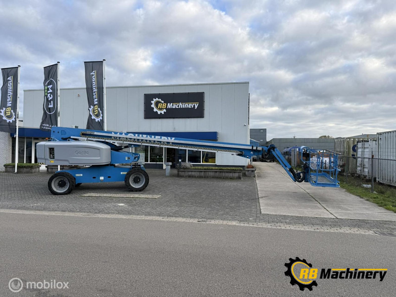 Genie S-85 - Teleskopická plošina: obrázek 3 Genie S-85 - Teleskopická plošina: obrázek 3