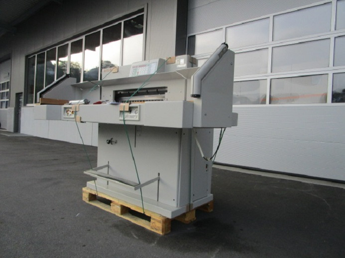 IDEAL 7225-55 EC3 LT - Stroj na řezání papíru: obrázek 4 IDEAL 7225-55 EC3 LT - Stroj na řezání papíru: obrázek 4