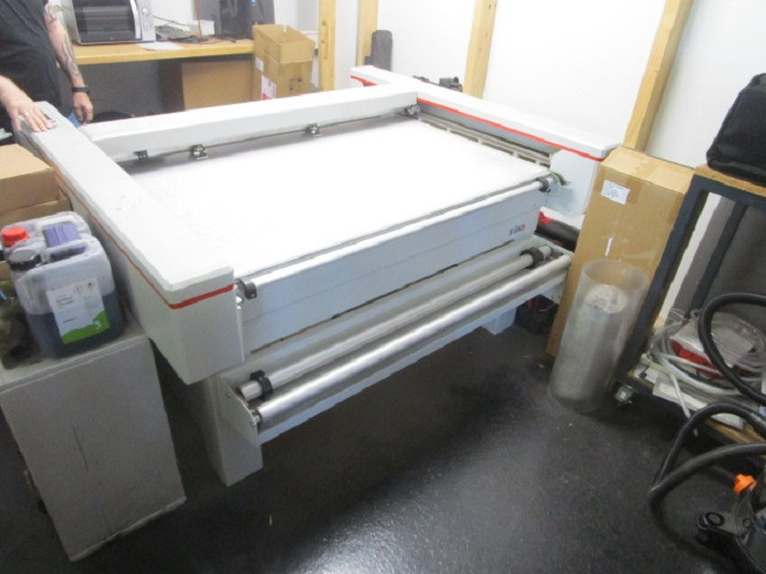 SCHNEIDEPLOTTER ZÜND P-1200 PLUS - Stroj na řezání papíru: obrázek 2 SCHNEIDEPLOTTER ZÜND P-1200 PLUS - Stroj na řezání papíru: obrázek 2