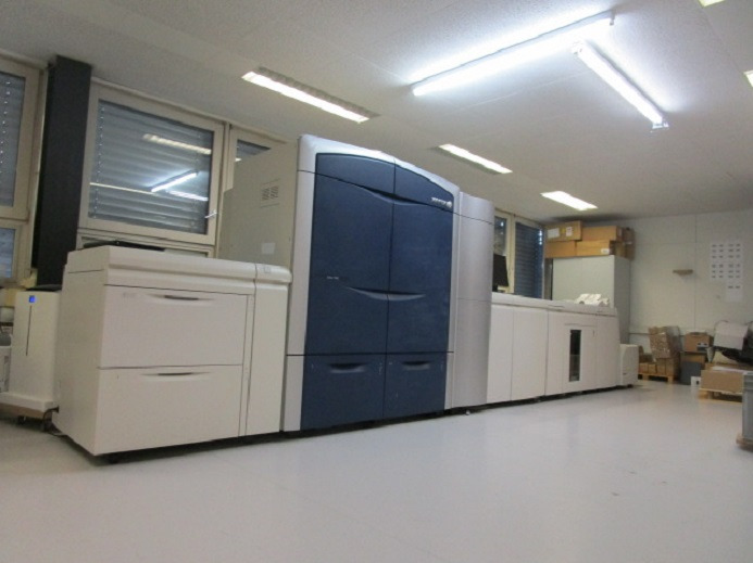 XEROX COLORPRESS 1000 / Colour 1000 mit Freeflow Printserver und Clear Toner - Tiskařský stroj: obrázek 2 XEROX COLORPRESS 1000 / Colour 1000 mit Freeflow Printserver und Clear Toner - Tiskařský stroj: obrázek 2