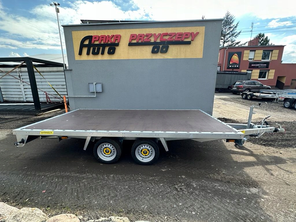 PLATFORMY PRZYCZEPA 4x2 WARK DMC 2700 / WARK 4x2 Platform Trailer DMC 2700 - Přívěs plato/ Valník: obrázek 2 PLATFORMY PRZYCZEPA 4x2 WARK DMC 2700 / WARK 4x2 Platform Trailer DMC 2700 - Přívěs plato/ Valník: obrázek 2