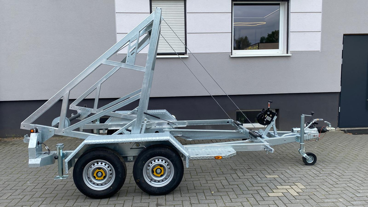 PRZYCZEPA WARK KABLOWA POD BĘBEN KABLOWY DMC 2700KG / WARK Cable Trailer for Cable Drum DMC 2700KG - Kabelový přívěs: obrázek 4 PRZYCZEPA WARK KABLOWA POD BĘBEN KABLOWY DMC 2700KG / WARK Cable Trailer for Cable Drum DMC 2700KG - Kabelový přívěs: obrázek 4