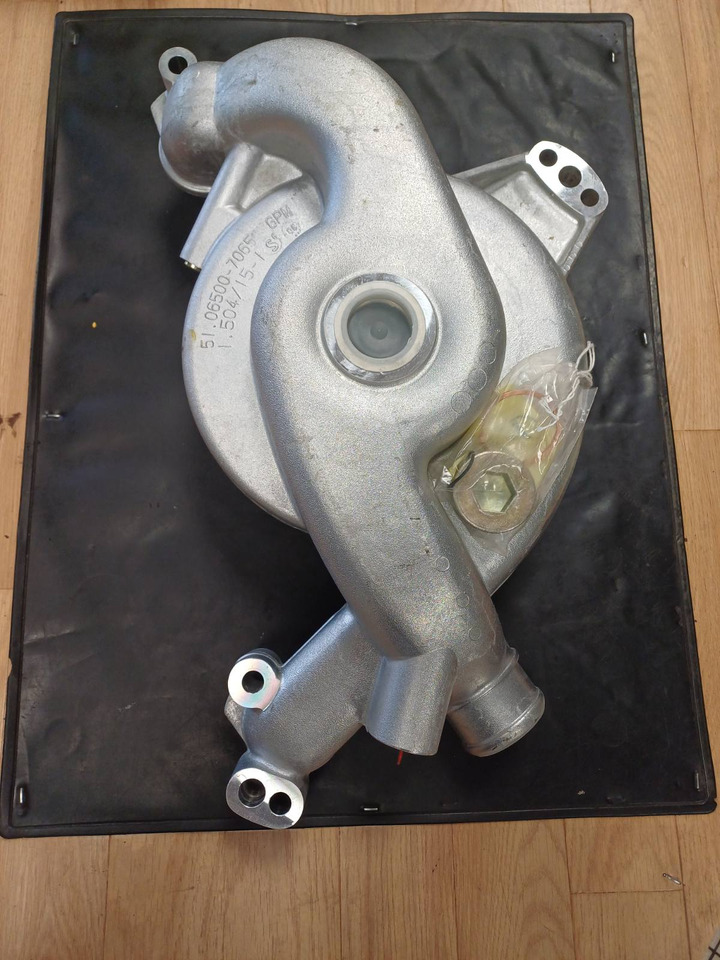 MAN OE - Vodní pumpa: obrázek 2 MAN OE - Vodní pumpa: obrázek 2