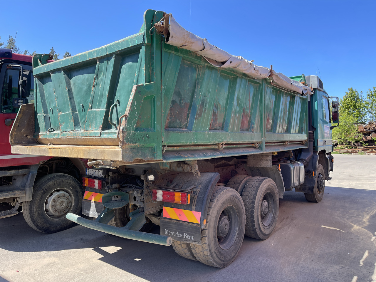 MERCEDES-BENZ Actros 3331 - Sklápěč: obrázek 4 MERCEDES-BENZ Actros 3331 - Sklápěč: obrázek 4