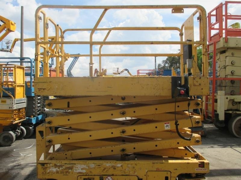 Genie GS 2646 - Nůžková plošina: obrázek 5 Genie GS 2646 - Nůžková plošina: obrázek 5