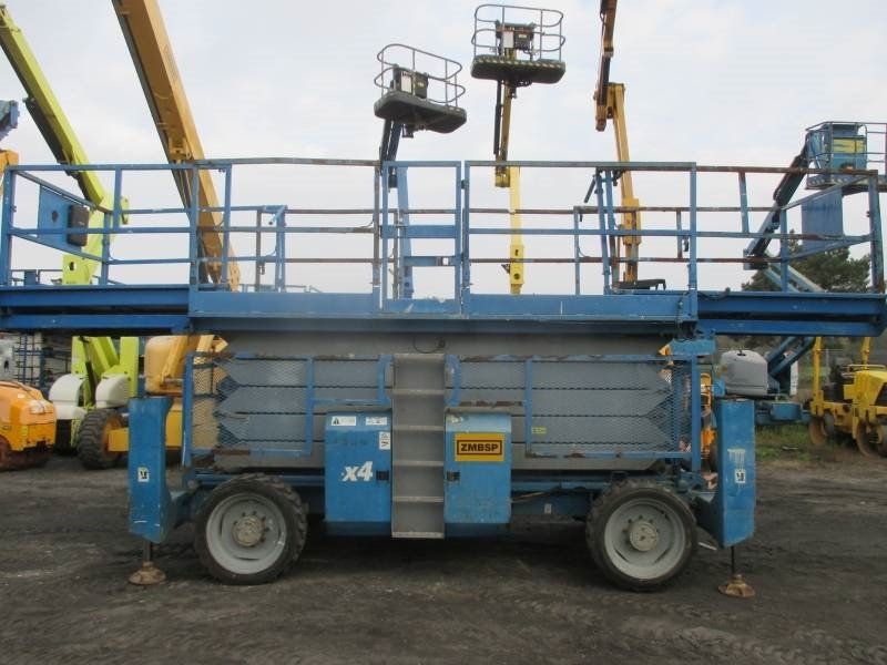 Genie GS 5390 RT - Nůžková plošina: obrázek 2 Genie GS 5390 RT - Nůžková plošina: obrázek 2