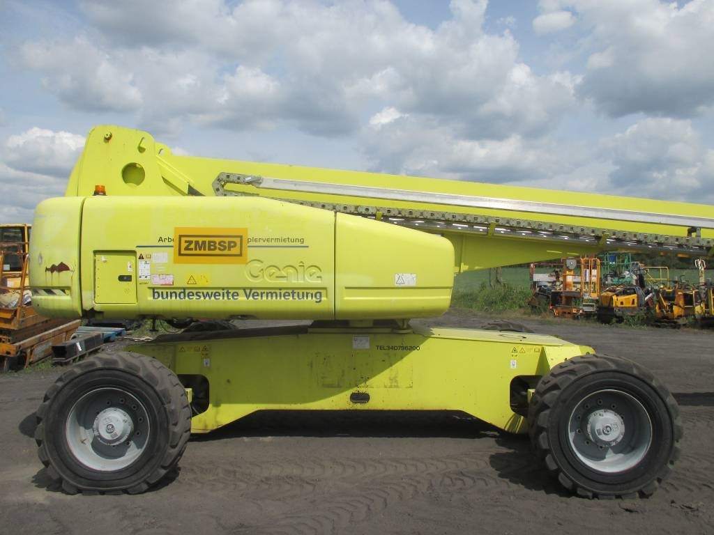 Genie S 105 - Teleskopická plošina: obrázek 3 Genie S 105 - Teleskopická plošina: obrázek 3