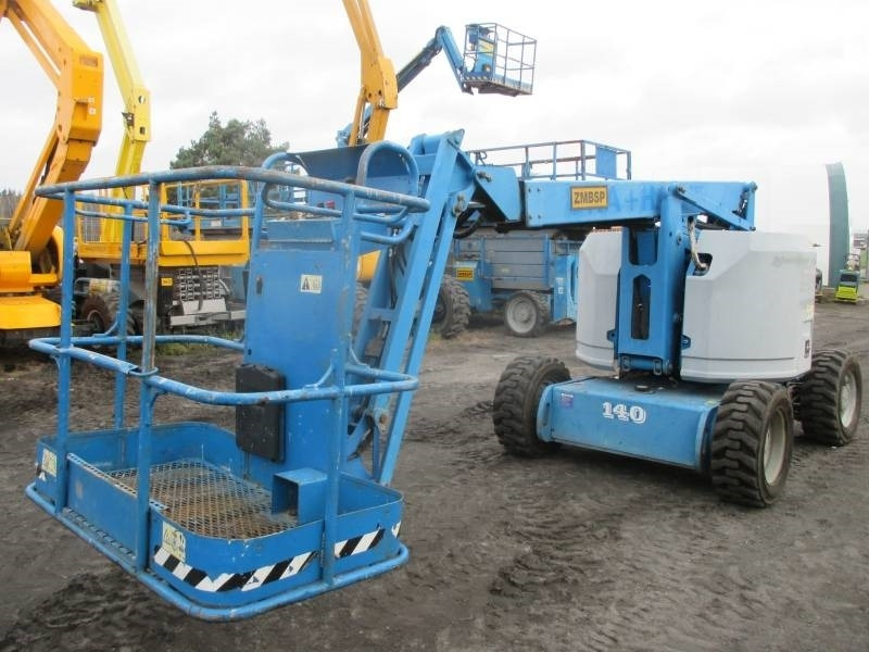 Genie Z 34/22 RT - Kloubová plošina: obrázek 4 Genie Z 34/22 RT - Kloubová plošina: obrázek 4