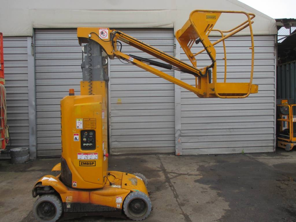 Haulotte Star 10 - Vertikální sloupový výtah: obrázek 1 Haulotte Star 10 - Vertikální sloupový výtah: obrázek 1