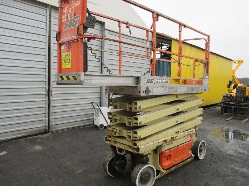 JLG 2630 ES - Nůžková plošina: obrázek 2 JLG 2630 ES - Nůžková plošina: obrázek 2