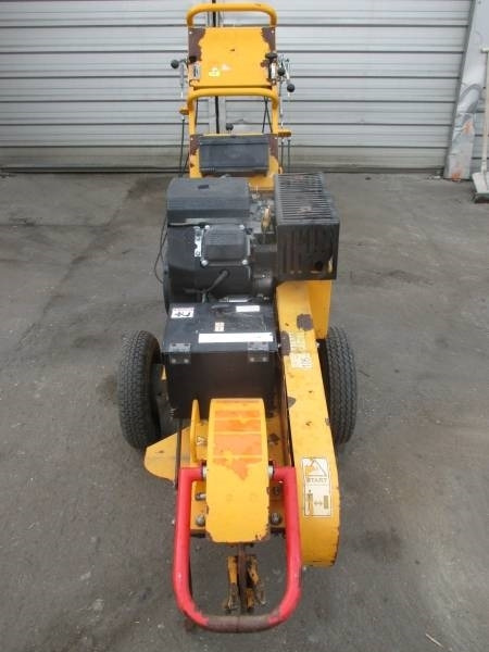 Laski F460SW - Fréza na pařezy: obrázek 3 Laski F460SW - Fréza na pařezy: obrázek 3