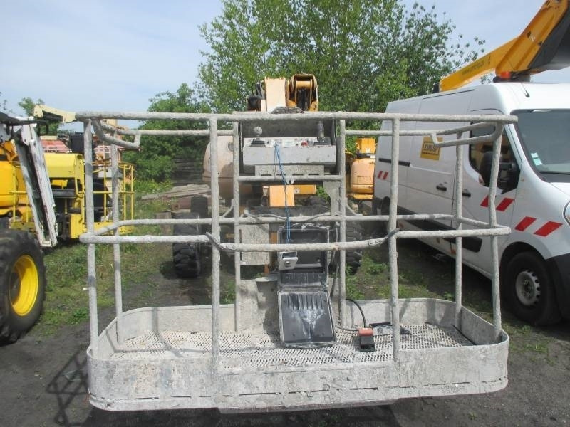 Manitou 160 ATJ - Kloubová plošina: obrázek 2 Manitou 160 ATJ - Kloubová plošina: obrázek 2