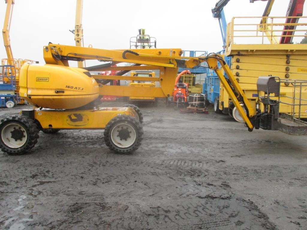 Manitou 160 ATJ - Kloubová plošina: obrázek 2 Manitou 160 ATJ - Kloubová plošina: obrázek 2