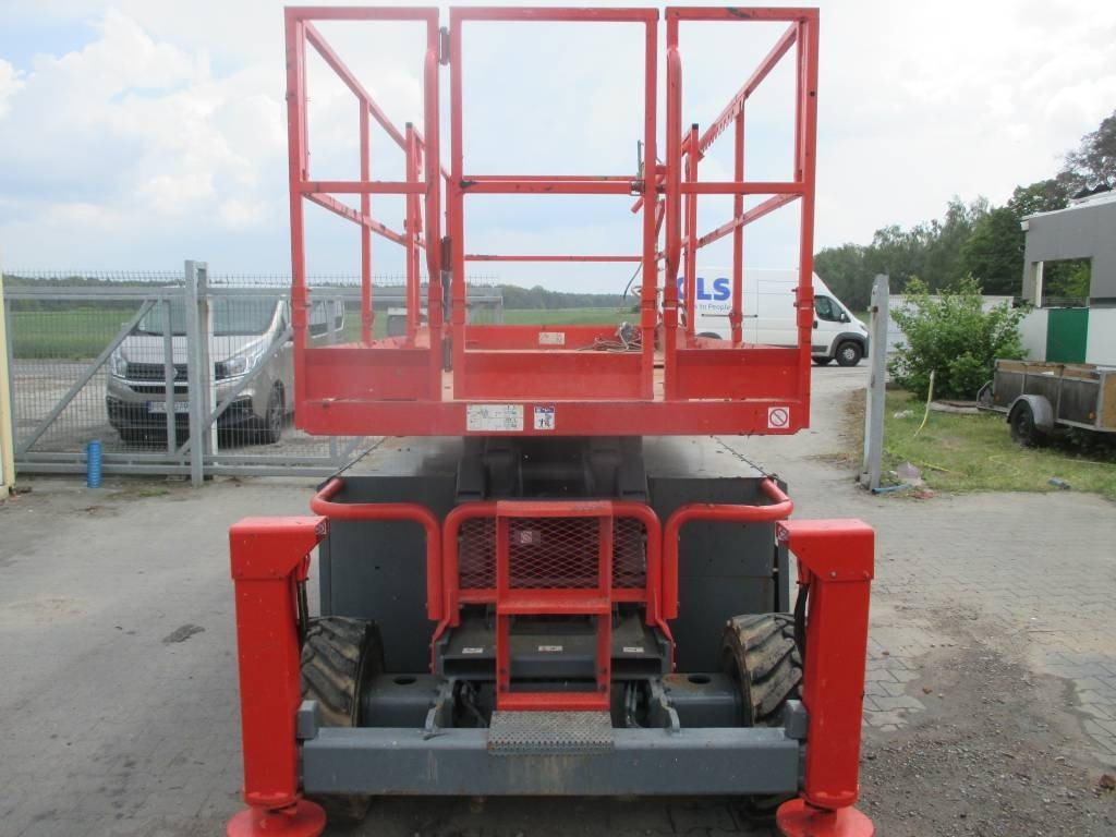 SkyJack SJ 6832 RT - Nůžková plošina: obrázek 4 SkyJack SJ 6832 RT - Nůžková plošina: obrázek 4