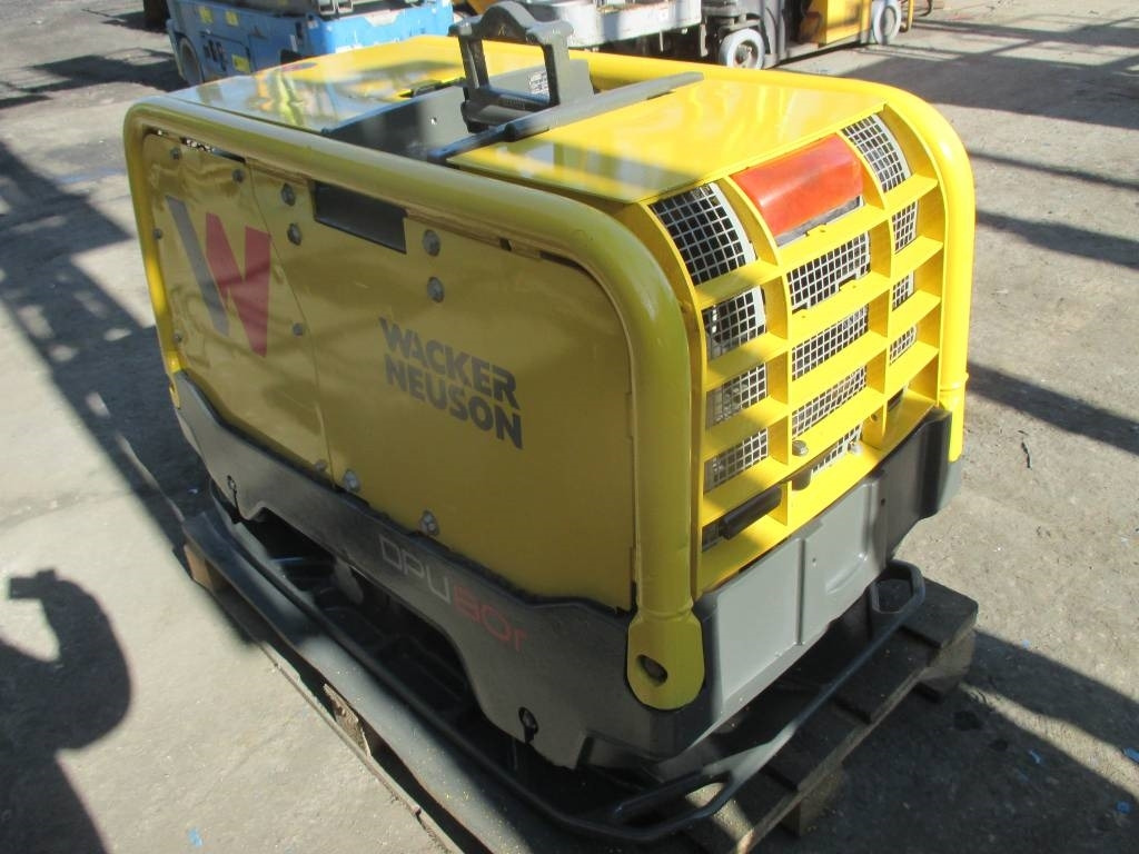 Wacker Neuson DPU 80 - Vibrační deska: obrázek 4 Wacker Neuson DPU 80 - Vibrační deska: obrázek 4