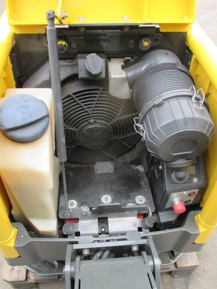 Kompaktor Wacker Neuson DPU80 LEM670: obrázek 10