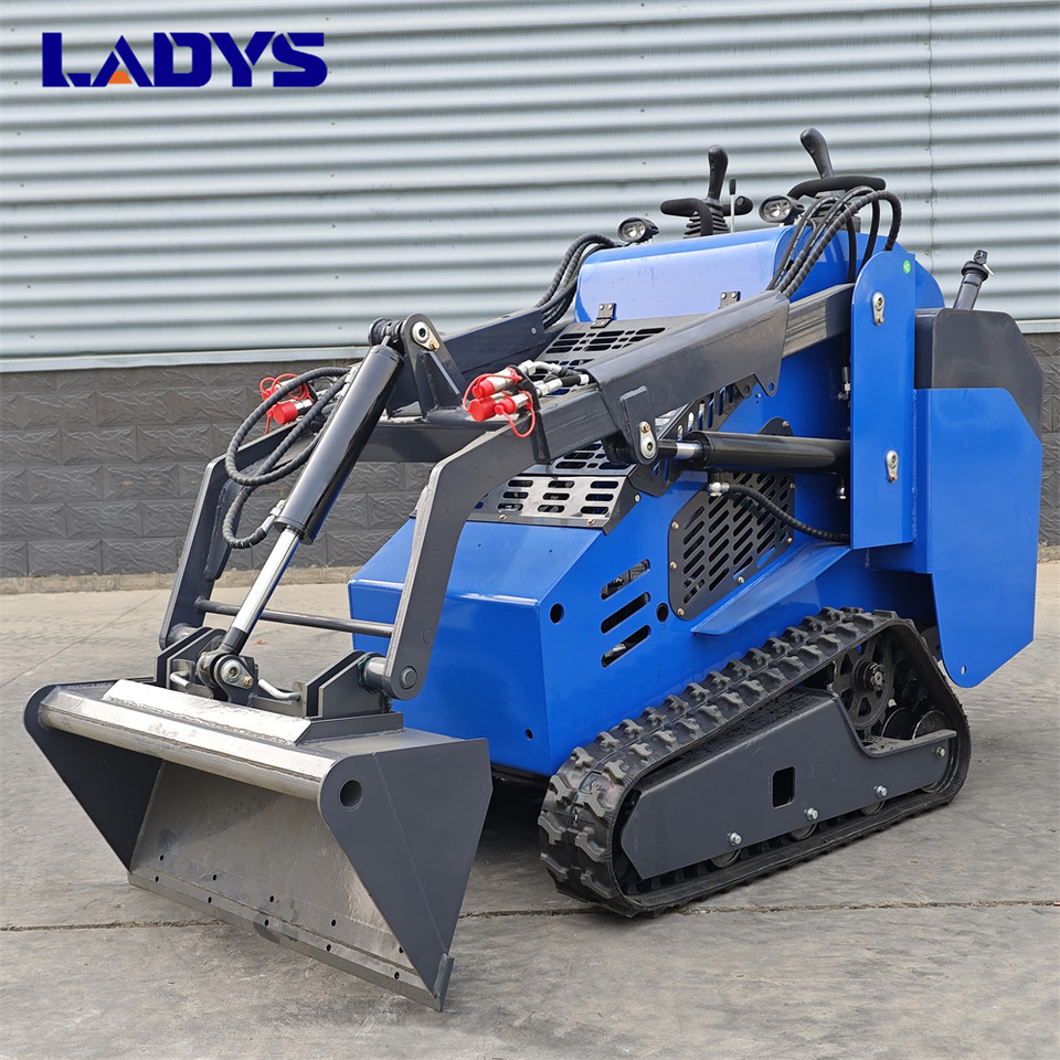LADYS Free Shipping Mini Skid Steer Loader Compact Track Electric/Diesel Chinese Mini Skid Steer Loader For Sale With Mini Skid Steer Attachments 4 In 1 Bucket - Smykový nakladač: obrázek 1 LADYS Free Shipping Mini Skid Steer Loader Compact Track Electric/Diesel Chinese Mini Skid Steer Loader For Sale With Mini Skid Steer Attachments 4 In 1 Bucket - Smykový nakladač: obrázek 1