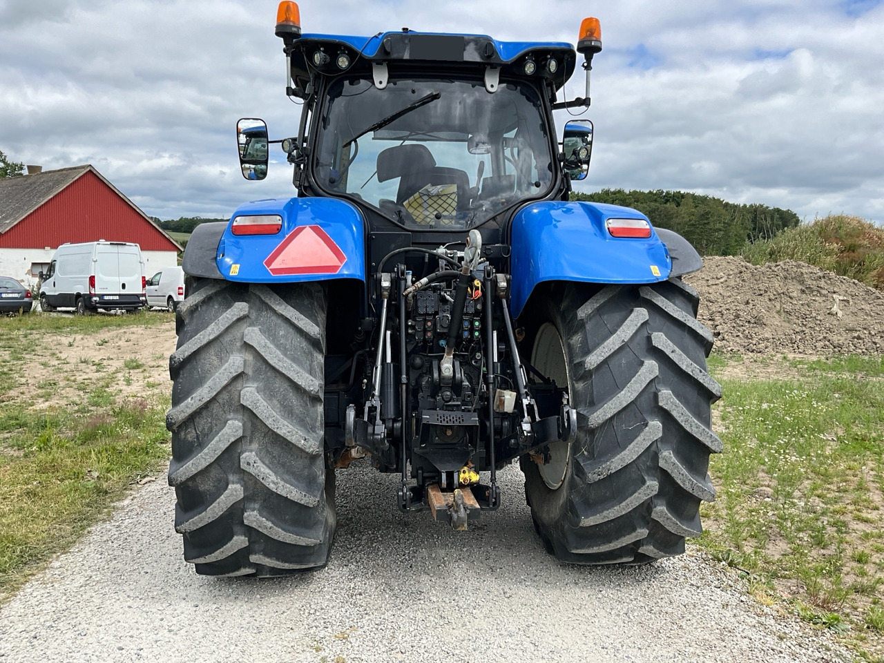 NEW HOLLAND T7 245 - Traktor: obrázek 3 NEW HOLLAND T7 245 - Traktor: obrázek 3