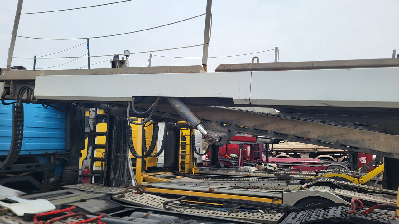 Přepravník automobilů ACTROS 1841 6X2 KASSBOHRER SUPERTRANS ACTROS 1841: obrázek 21 Přepravník automobilů ACTROS 1841 6X2 KASSBOHRER SUPERTRANS ACTROS 1841: obrázek 21