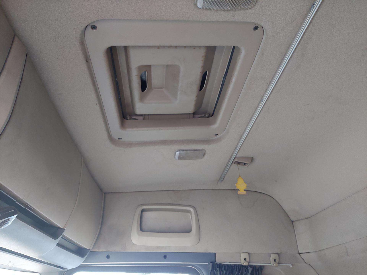 Lesovůz, Auto s hydraulickou rukou Scania G480: obrázek 23