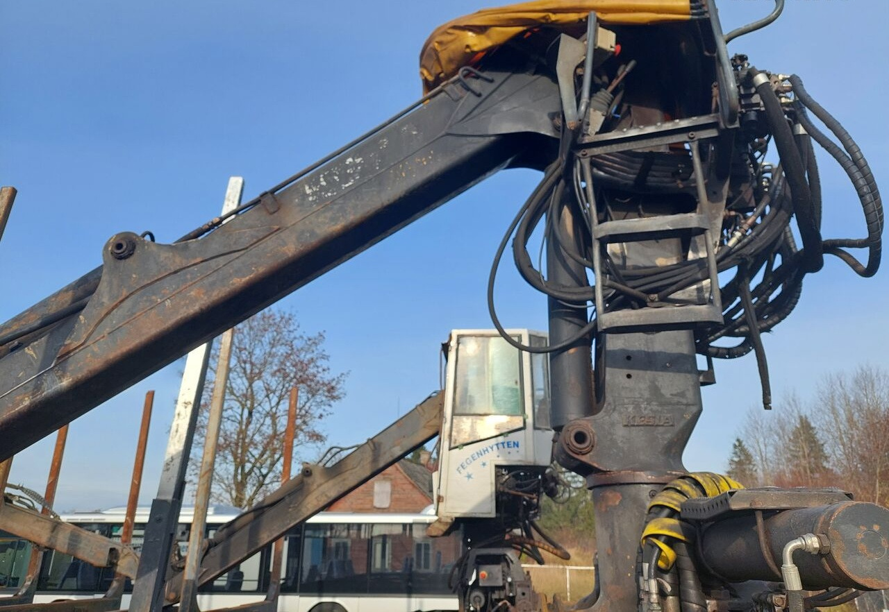 Lesovůz, Auto s hydraulickou rukou Scania G480: obrázek 12