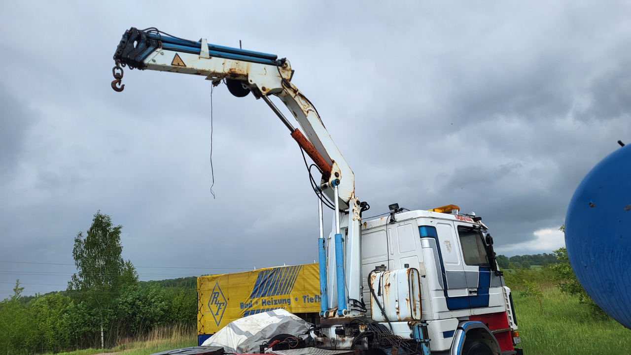 SCANIA R 142 H 6X2 SU KRANU - Tahač: obrázek 4 SCANIA R 142 H 6X2 SU KRANU - Tahač: obrázek 4