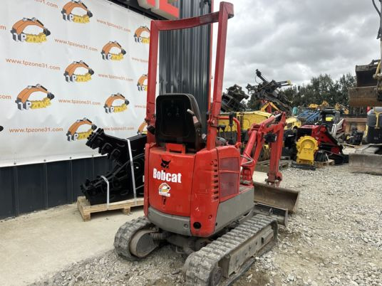 Bobcat E08 à 9900€ HT - Mini rýpadlo: obrázek 5 Bobcat E08 à 9900€ HT - Mini rýpadlo: obrázek 5