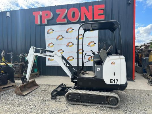 Mini rýpadlo Bobcat E17 à 14500 € HT: obrázek 10