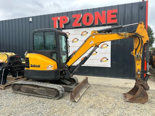 Bobcat E35 Cabine à 23 500 € HT - Mini rýpadlo: obrázek 5 Bobcat E35 Cabine à 23 500 € HT - Mini rýpadlo: obrázek 5
