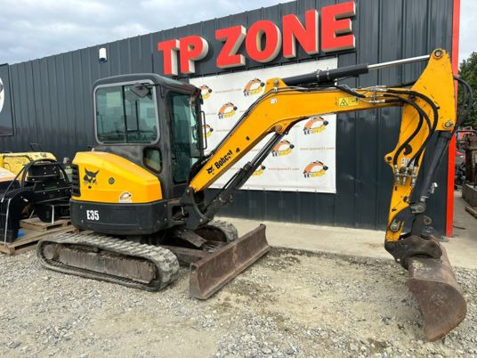 Bobcat E35 Cabine à 23500 € HT - Mini rýpadlo: obrázek 5 Bobcat E35 Cabine à 23500 € HT - Mini rýpadlo: obrázek 5