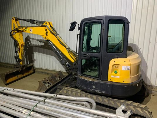 Bobcat E50 - Mini rýpadlo: obrázek 2 Bobcat E50 - Mini rýpadlo: obrázek 2