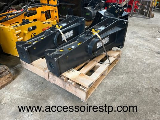 Brh pour pelle de 1T5 à 4T - Hydraulické kladivo pro Stavební technika: obrázek 1 Brh pour pelle de 1T5 à 4T - Hydraulické kladivo pro Stavební technika: obrázek 1