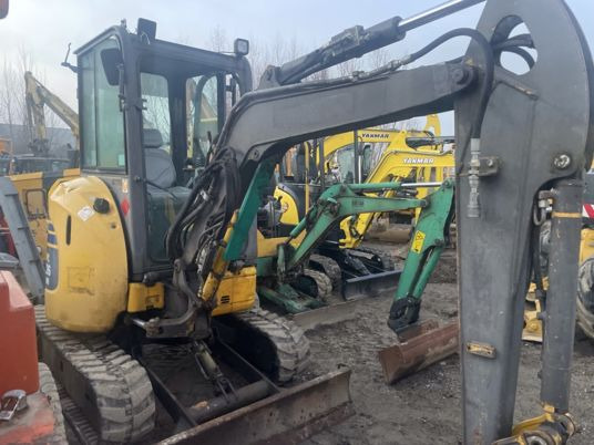 Komatsu PC26MR-3 - Mini rýpadlo: obrázek 5 Komatsu PC26MR-3 - Mini rýpadlo: obrázek 5