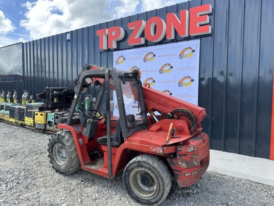 Teleskopický manipulátor Manitou BT420: obrázek 10 Teleskopický manipulátor Manitou BT420: obrázek 10