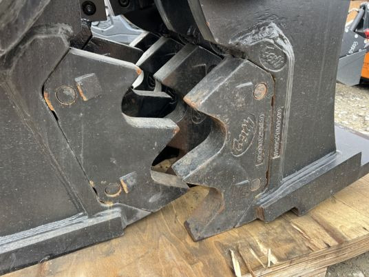 Pulvérisateur pour pelle de 38T à 55T - Demoliční nůžky: obrázek 5 Pulvérisateur pour pelle de 38T à 55T - Demoliční nůžky: obrázek 5
