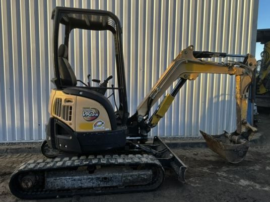 Yanmar VIO25-4 Canopy - Mini rýpadlo: obrázek 3 Yanmar VIO25-4 Canopy - Mini rýpadlo: obrázek 3