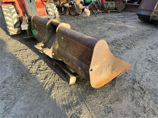 Godet de curage Arden pour pelle de 12T à 16T QA30 QA31 - Lžíce na bagr: obrázek 5 Godet de curage Arden pour pelle de 12T à 16T QA30 QA31 - Lžíce na bagr: obrázek 5