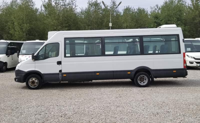 Iveco Daily 23 *NOWY SILNIK* 2 SZTUKI*, klima, winda - Autobus příměstský: obrázek 5 Iveco Daily 23 *NOWY SILNIK* 2 SZTUKI*, klima, winda - Autobus příměstský: obrázek 5